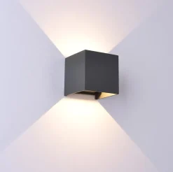 New Straluma Wandlamp Davos kubus zwart IP54 2700k